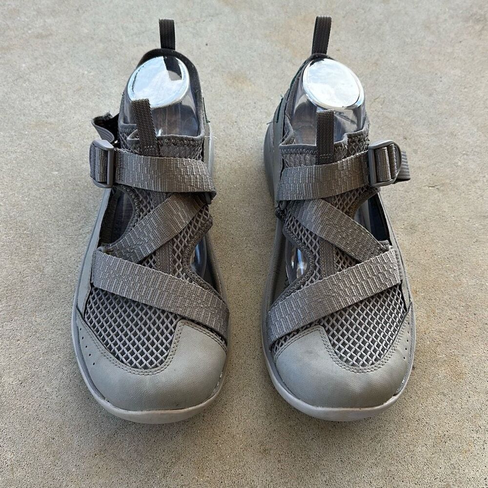 Chaco Odyssey Sandal Light Grey Men’s Size 11